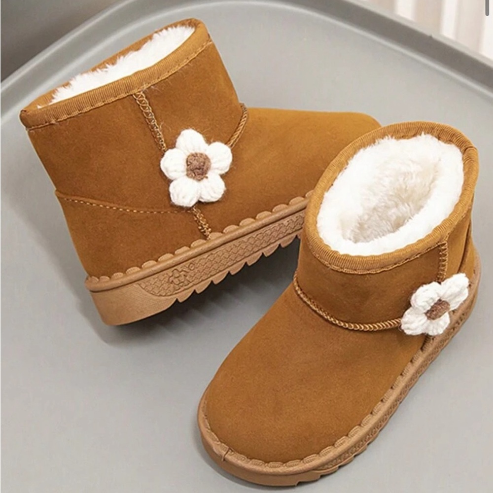 AMAZON Brown Fleece Lined Winter Toddler Boots- Size 10.5 Toddler